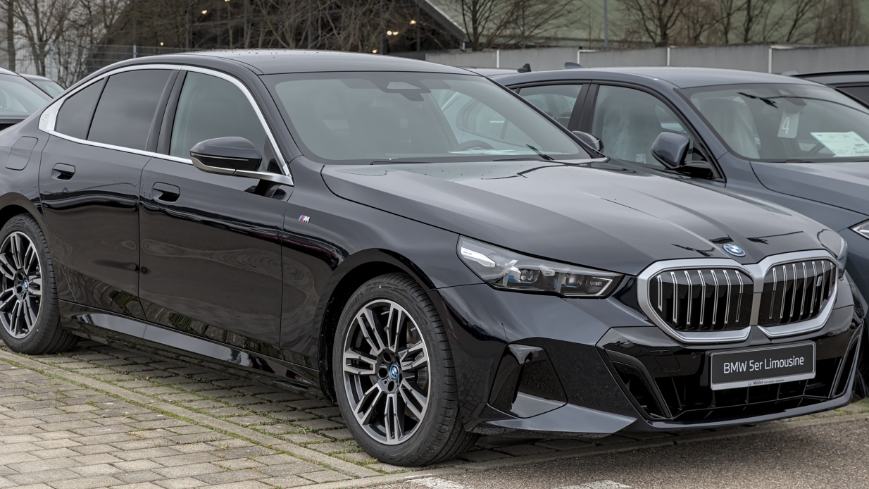 BMW återkallar 370,000 bilar - är din bil en av dem?